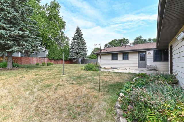 209 Parkview DRIVE, Burlington, WI 53105
