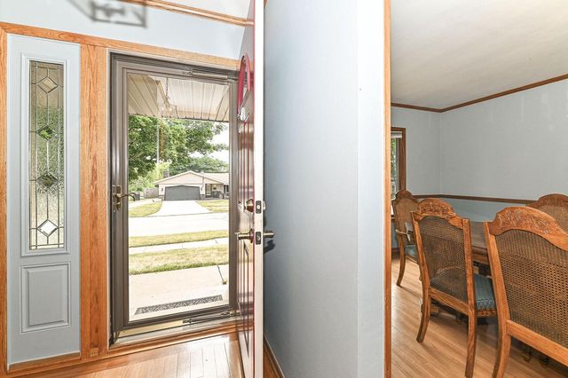 209 Parkview DRIVE, Burlington, WI 53105