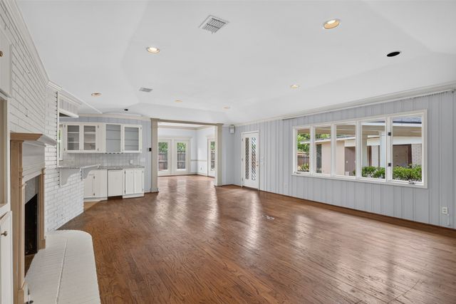 324 Gilbert Circle, Shreveport, LA 71106