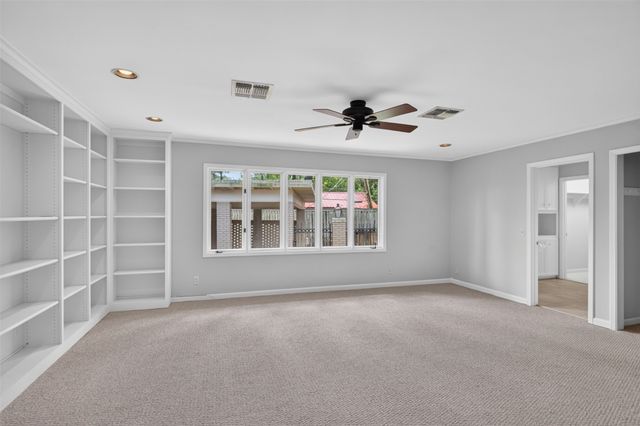 324 Gilbert Circle, Shreveport, LA 71106