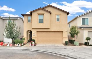 6377 E Meritage Drive, Fresno, CA 93727