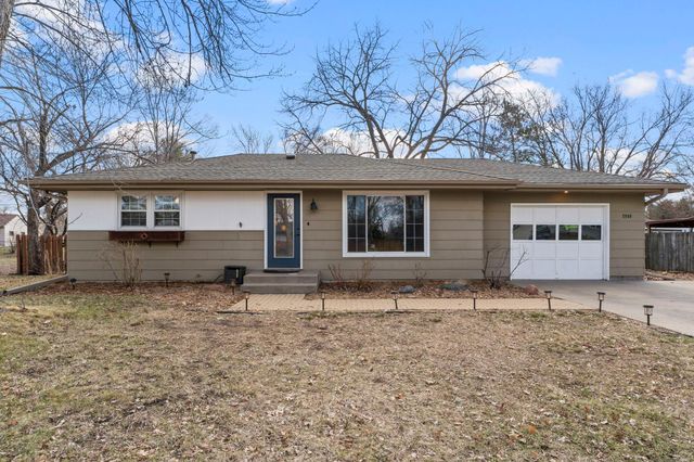 7988 Nancy Drive, Circle Pines, MN 55014