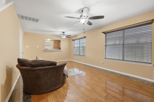 1407 Rising Springs Lane, Houston, TX 77073