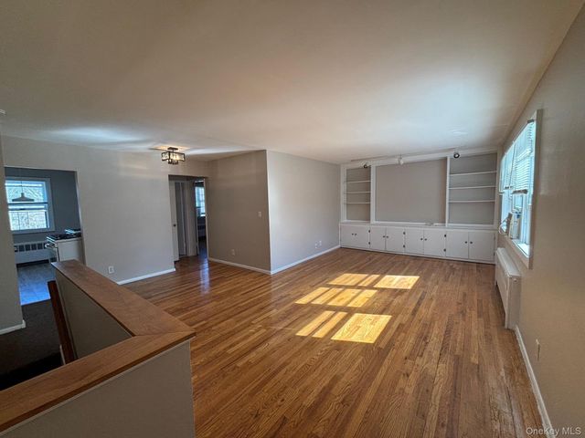 580 Bedford Road 18, Pleasantville, NY 10570
