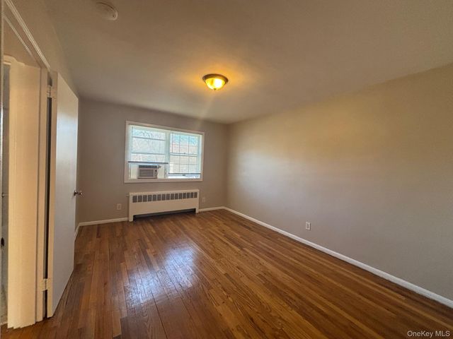 580 Bedford Road 18, Pleasantville, NY 10570
