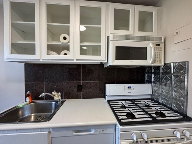 580 Bedford Road 18, Pleasantville, NY 10570