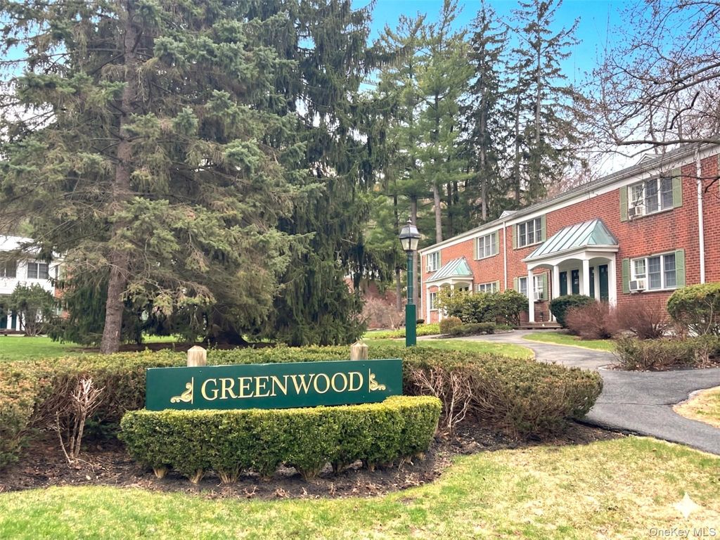 580 Bedford Road 18, Pleasantville, NY 10570