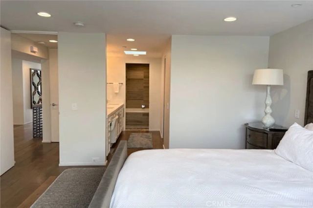 101 Coast Boulevard 4B, La Jolla, CA 92037
