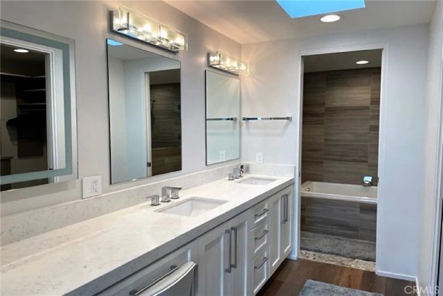 101 Coast Boulevard 4B, La Jolla, CA 92037