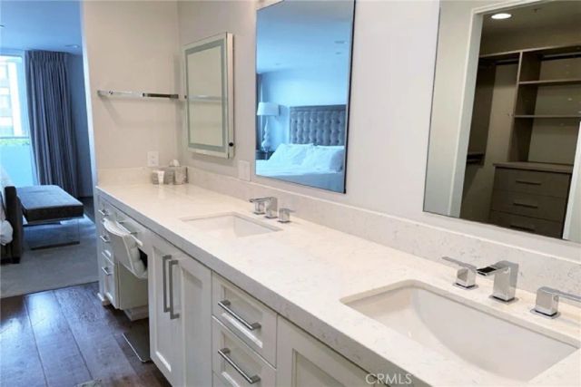 101 Coast Boulevard 4B, La Jolla, CA 92037