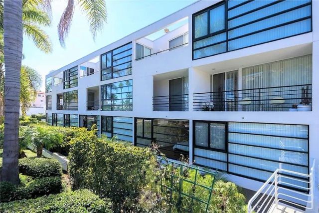 101 Coast Boulevard 4B, La Jolla, CA 92037