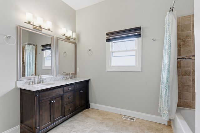 1208 Lischey Ave, Nashville, TN 37207