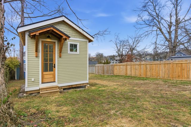 1208 Lischey Ave, Nashville, TN 37207