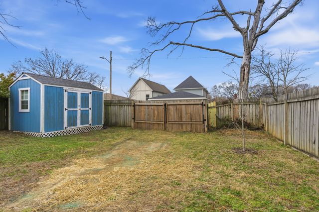 1208 Lischey Ave, Nashville, TN 37207