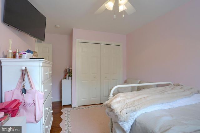 3156 PARK RD, Harrisburg, PA 17111