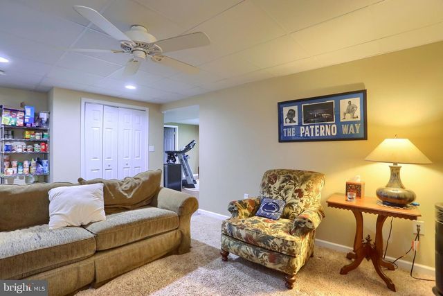 3156 PARK RD, Harrisburg, PA 17111