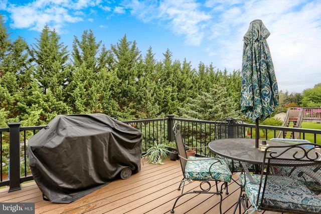 3156 PARK RD, Harrisburg, PA 17111