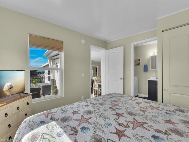 37 Channel LN, Fort Myers, FL 33905