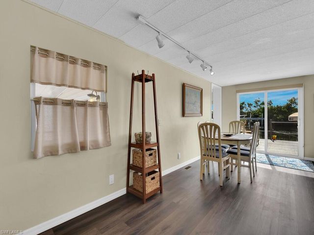 37 Channel LN, Fort Myers, FL 33905