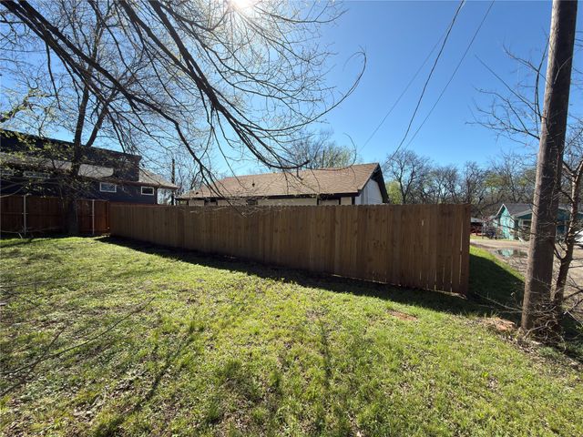 3318 Spencer Street, Greenville, TX 75401