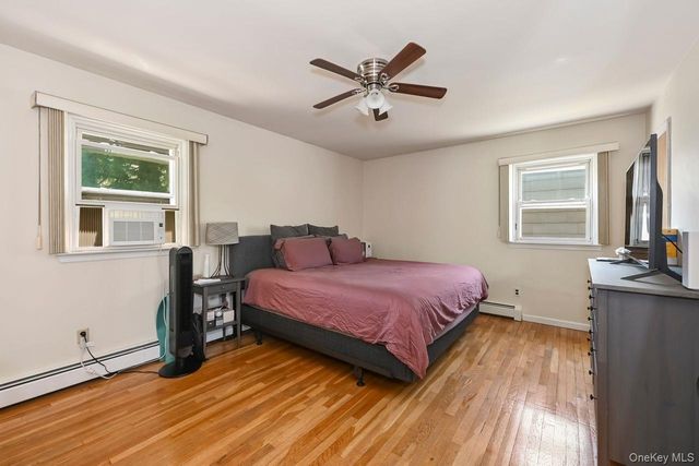 568 Manville Road Upper R, Pleasantville, NY 10570