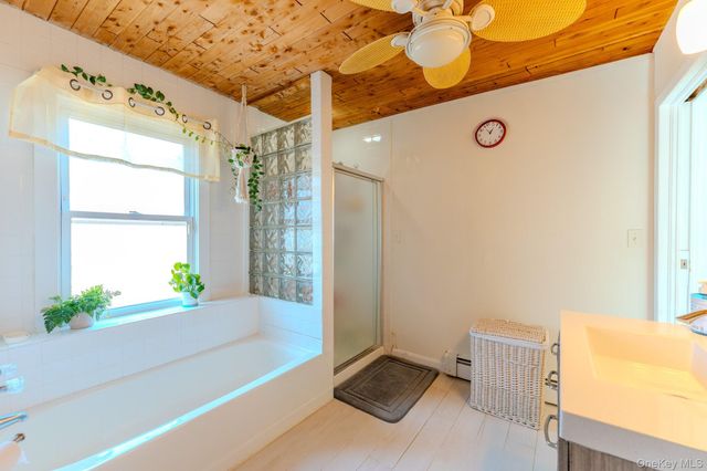 33 Manor Drive, Shirley, NY 11967