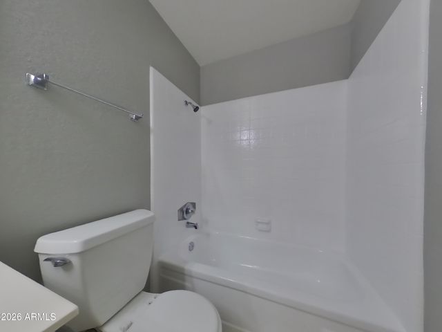 2612 E GLADE Avenue, Mesa, AZ 85204