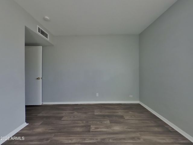 2612 E GLADE Avenue, Mesa, AZ 85204