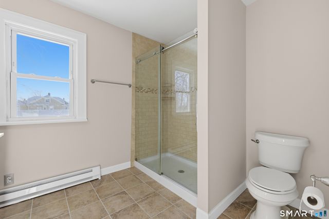 15 Eastview Street, Hartford, CT 06114