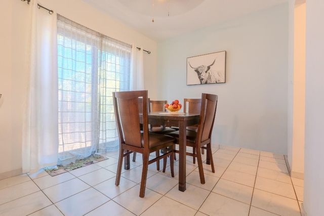 813 NW 12th Avenue, Dania Beach, FL 33004