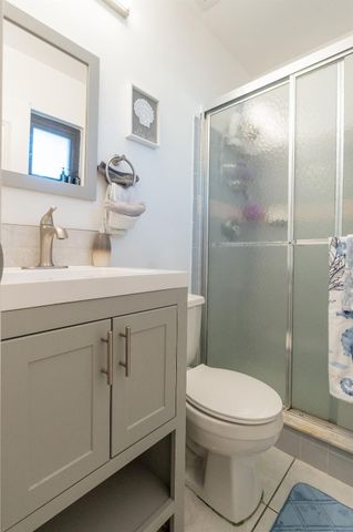 813 NW 12th Avenue, Dania Beach, FL 33004