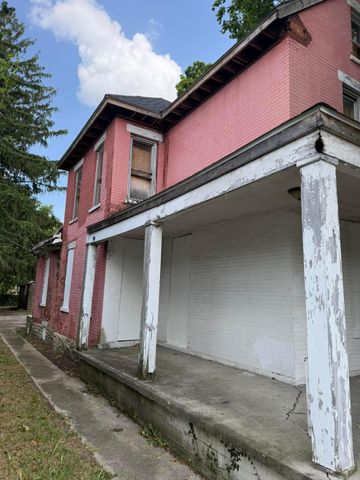 910 S Champion Avenue, Columbus, OH 43206