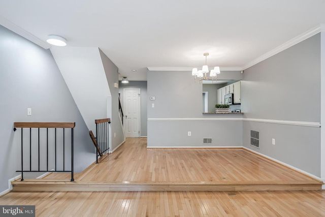 13915 GUNNERS PL, Centreville, VA 20121