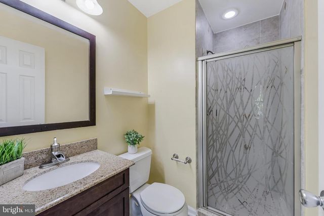 13915 GUNNERS PL, Centreville, VA 20121