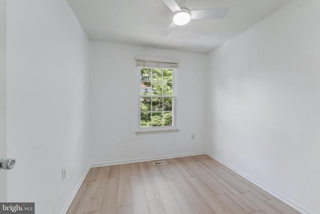 13915 GUNNERS PL, Centreville, VA 20121