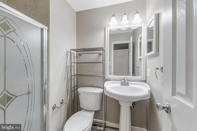 13915 GUNNERS PL, Centreville, VA 20121