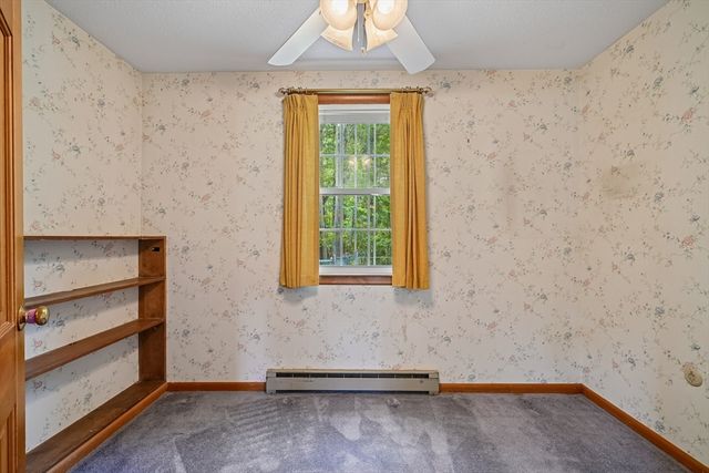 7 Farrwood Dr, Andover, MA 01810