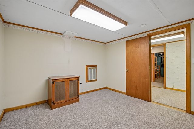 7 Farrwood Dr, Andover, MA 01810