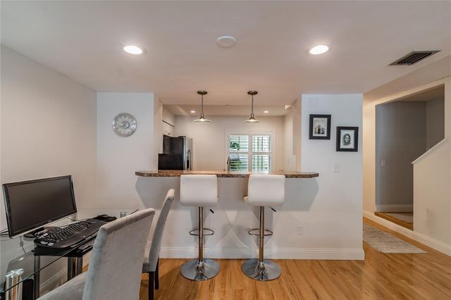 2523 W TENNESSEE AVENUE, Tampa, FL 33629