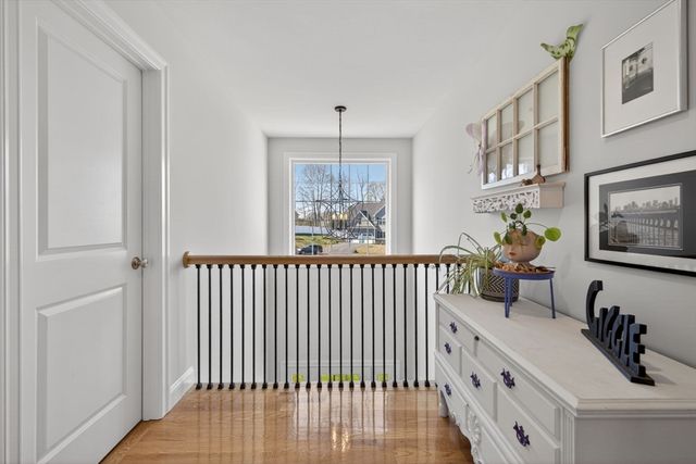 6 Geramat Way, Methuen, MA 01844