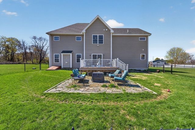 6 Geramat Way, Methuen, MA 01844