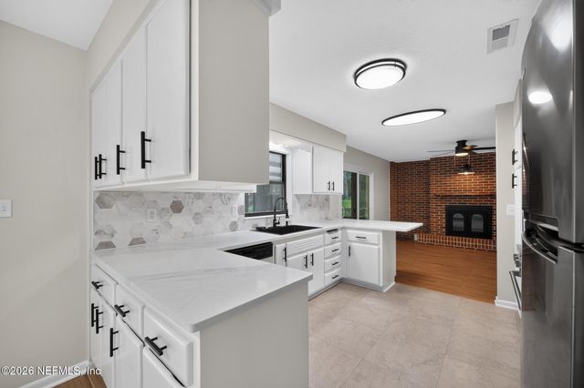 4625 FULTON Road, Jacksonville, FL 32225
