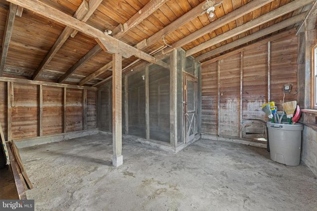 9905 CROOM RD, Upper Marlboro, MD 20772