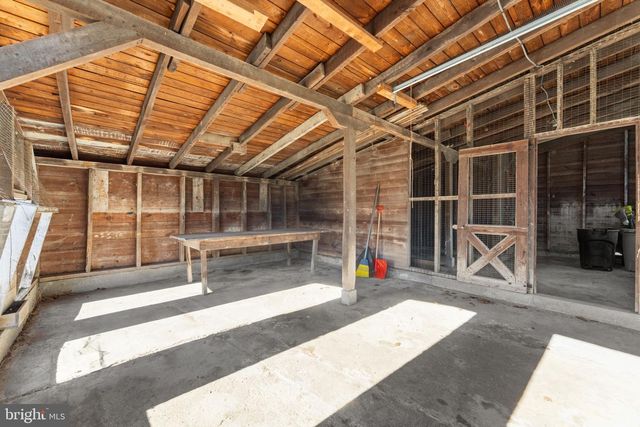 9905 CROOM RD, Upper Marlboro, MD 20772