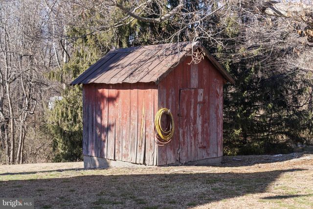 9905 CROOM RD, Upper Marlboro, MD 20772