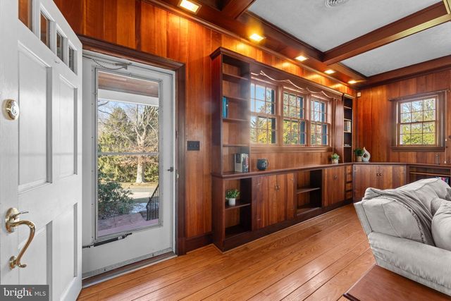 9905 CROOM RD, Upper Marlboro, MD 20772