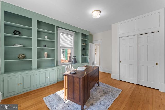 9905 CROOM RD, Upper Marlboro, MD 20772