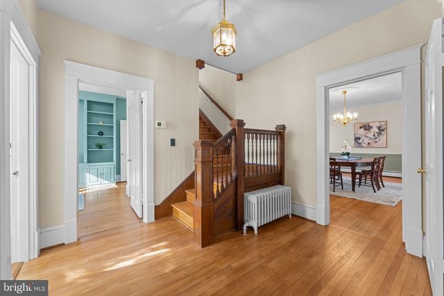 9905 CROOM RD, Upper Marlboro, MD 20772