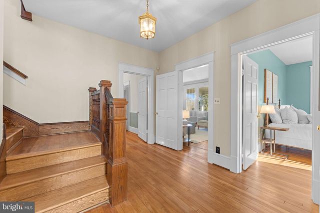 9905 CROOM RD, Upper Marlboro, MD 20772