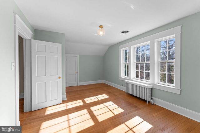 9905 CROOM RD, Upper Marlboro, MD 20772